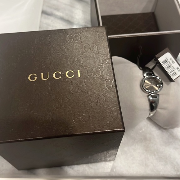 Gucci silver watch AUTHENTIC main image 7